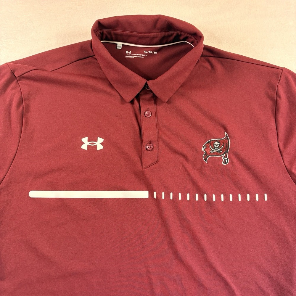 Tampa Bay Buccaneers Shirt Mens XL Maroon NFL Football Under Armour Golf Polo
